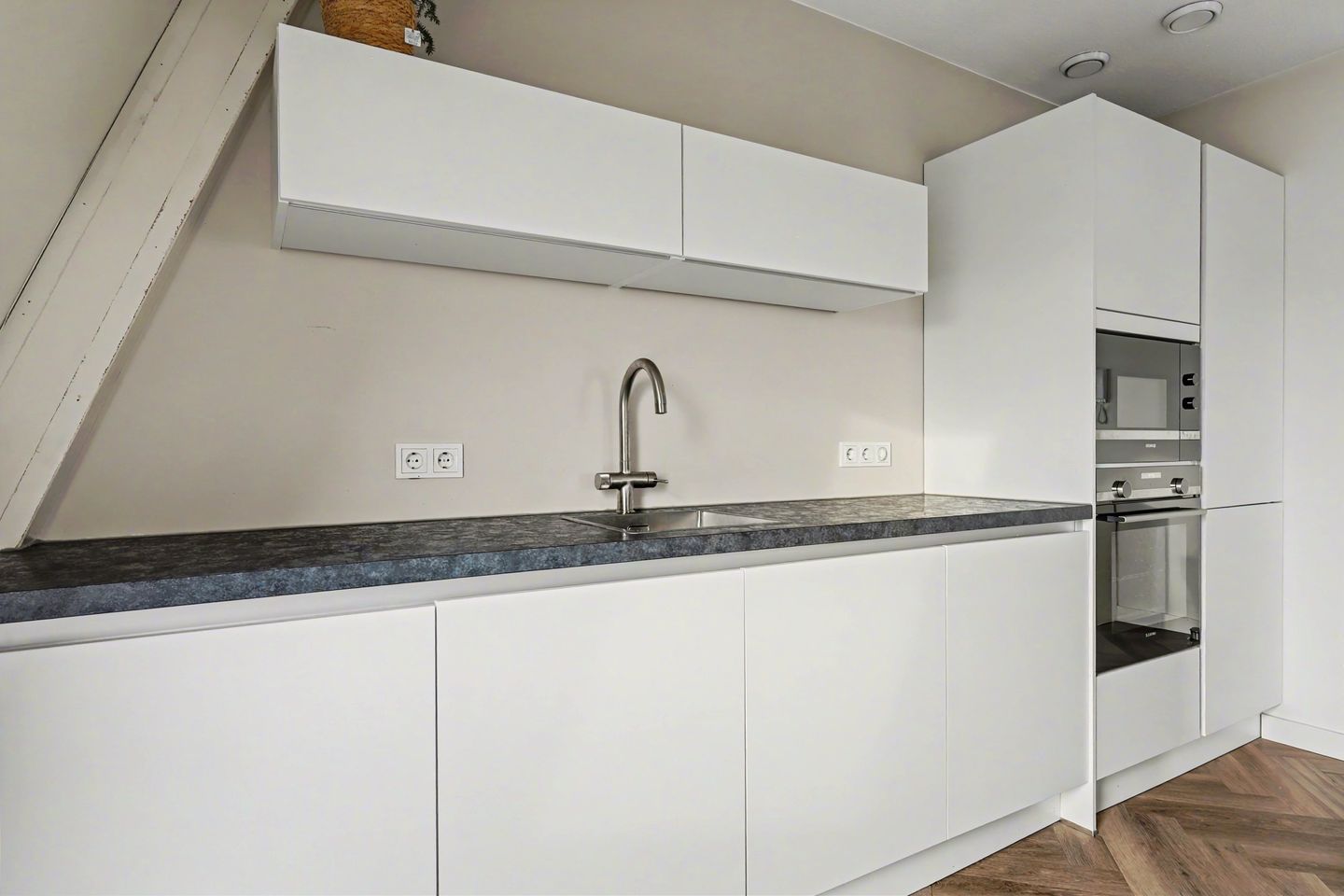 Photo 10 of Kloosterlaan 17