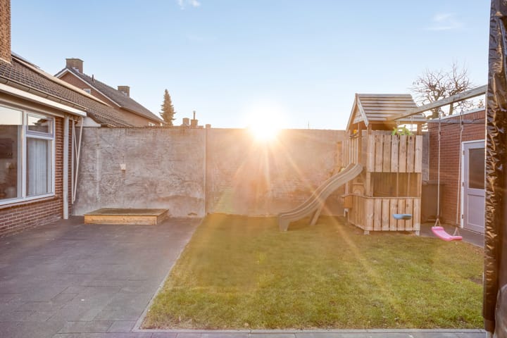 Foto 38 van Meistraat 18