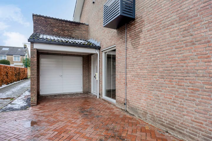 Foto 3 van Den Dries 7