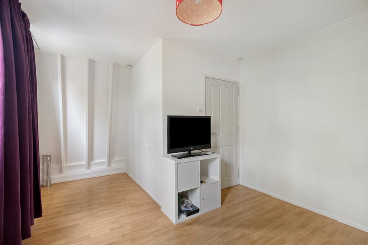 Foto 24 van Krokusstraat 10