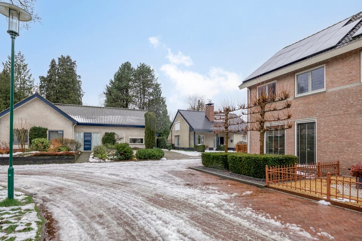 Foto 37 van Den Dries 7