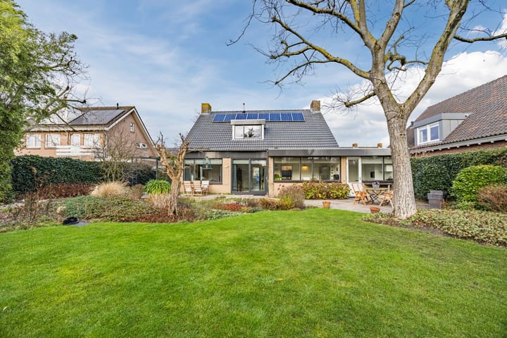 Foto 2 van Leuvenstraat 5