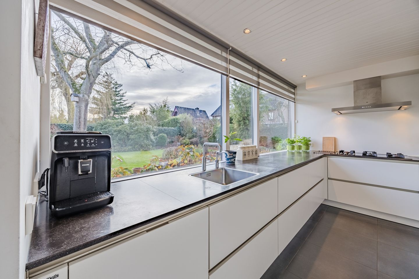 Foto 29 van Leuvenstraat 5