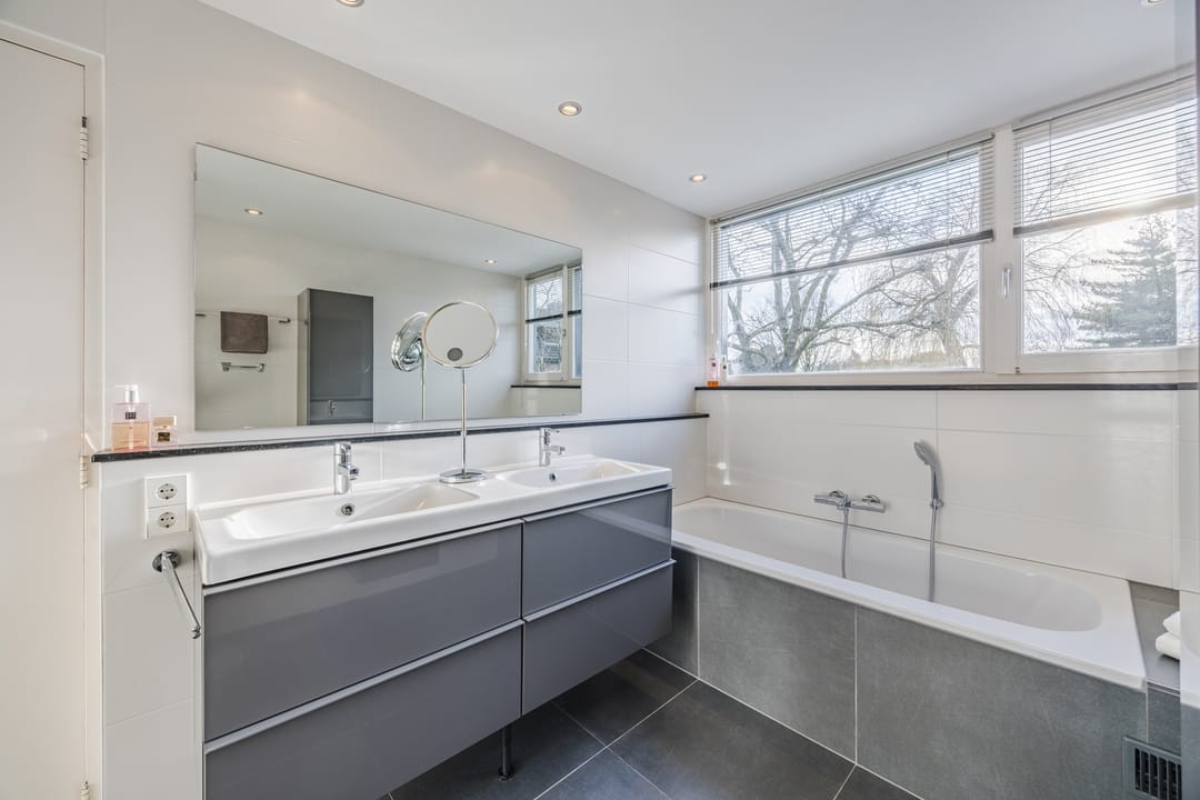 Foto 53 van Leuvenstraat 5