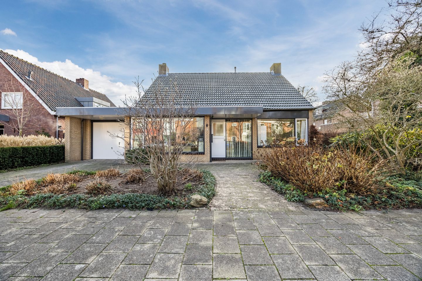 Foto 74 van Leuvenstraat 5