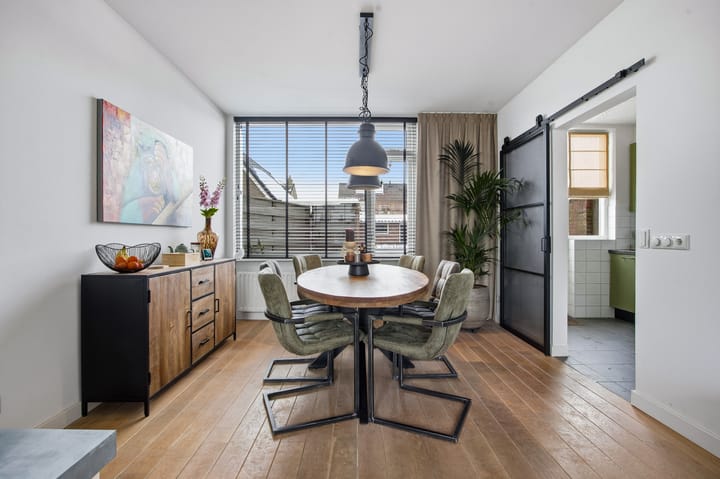 Photo 3 of Asterstraat 8