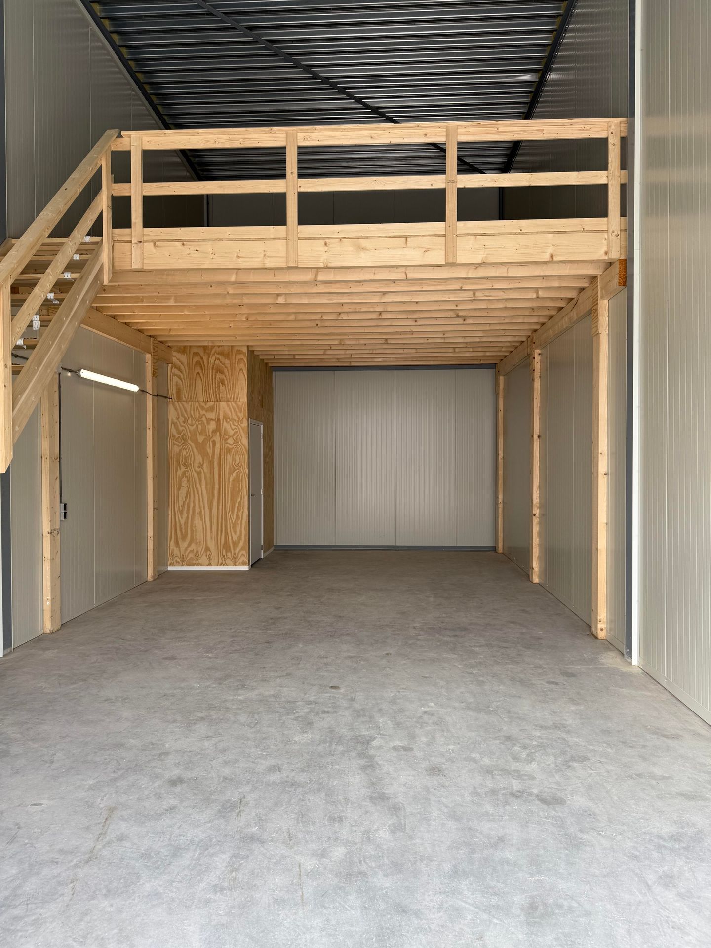 View photo 4 of Curiestraat 3-13