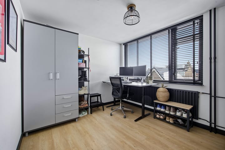 Foto 24 van Asterstraat 8