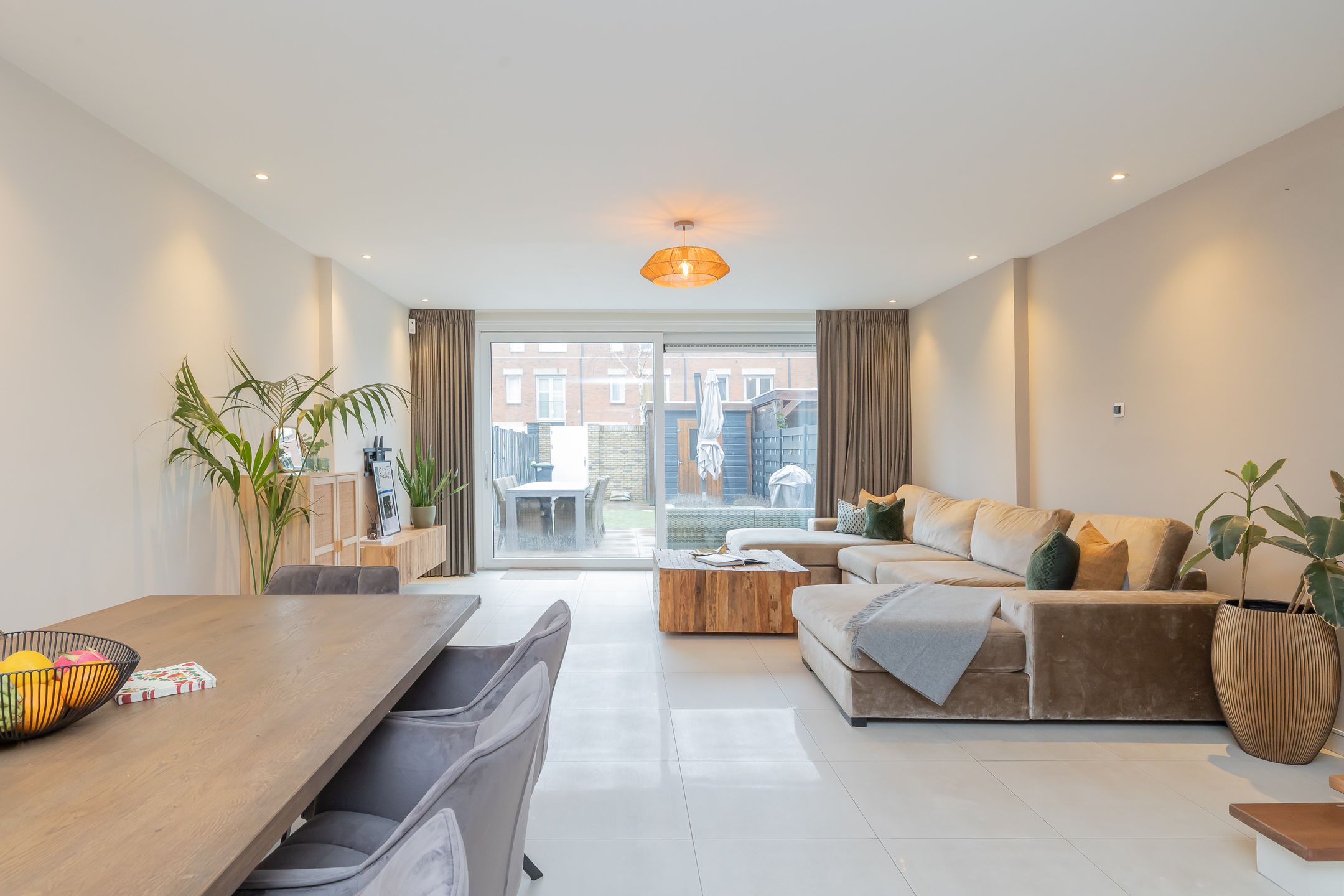 Photo 9 of Prof. R. Casimirstraat 34-A