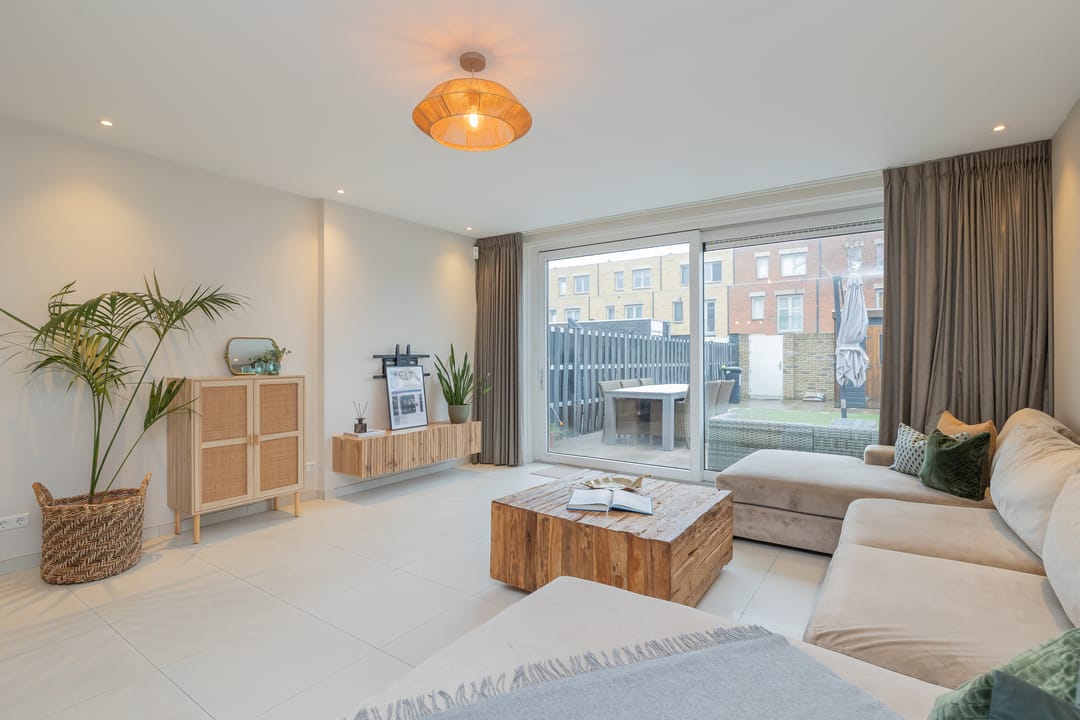 Photo 13 of Prof. R. Casimirstraat 34-A