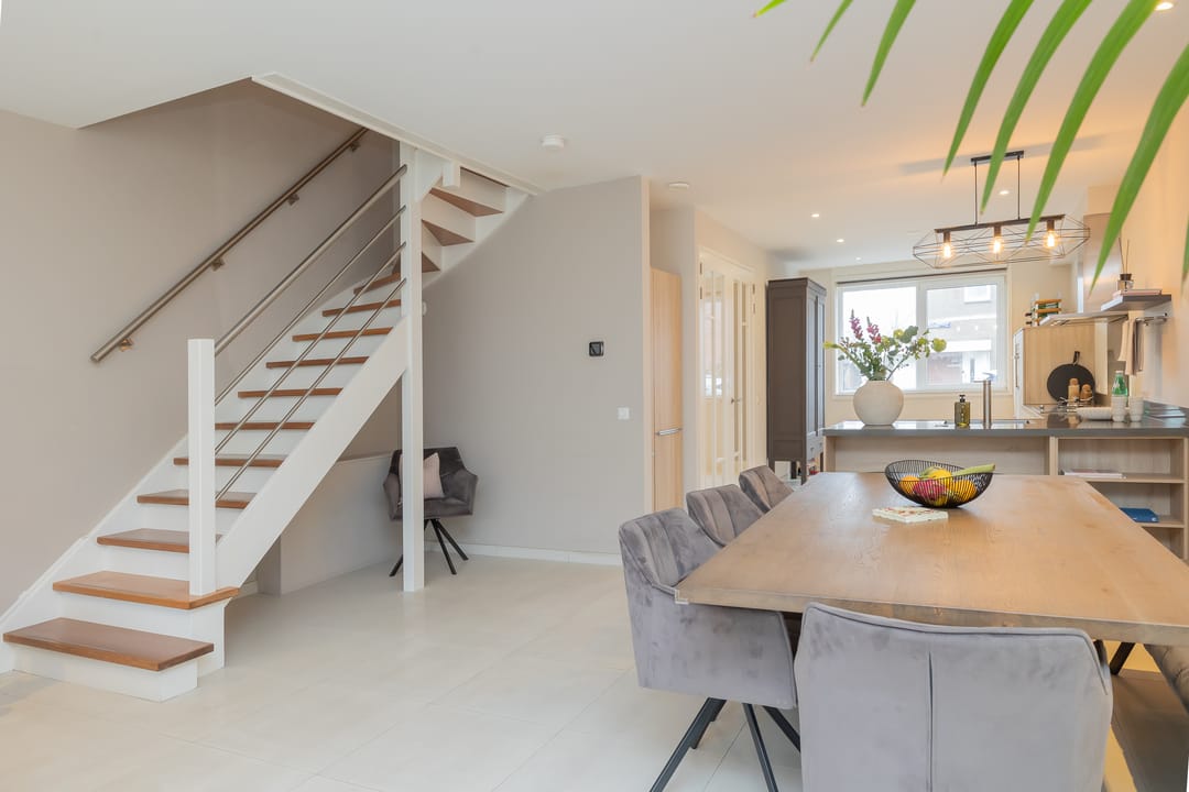 Photo 16 of Prof. R. Casimirstraat 34-A