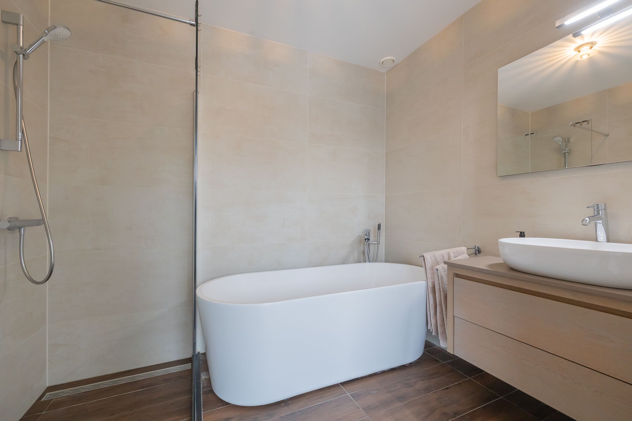 Photo 24 of Prof. R. Casimirstraat 34-A