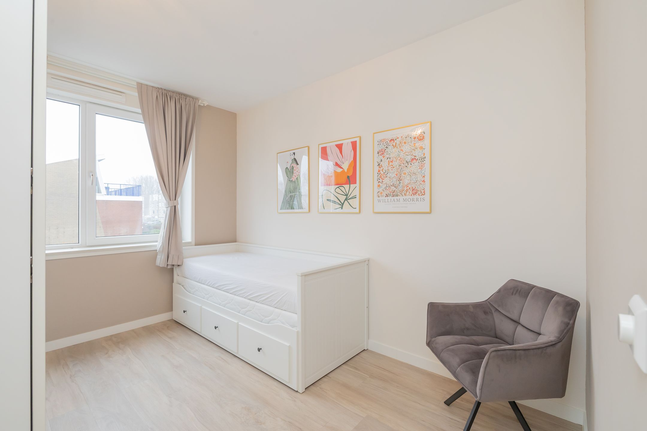 Photo 27 of Prof. R. Casimirstraat 34-A