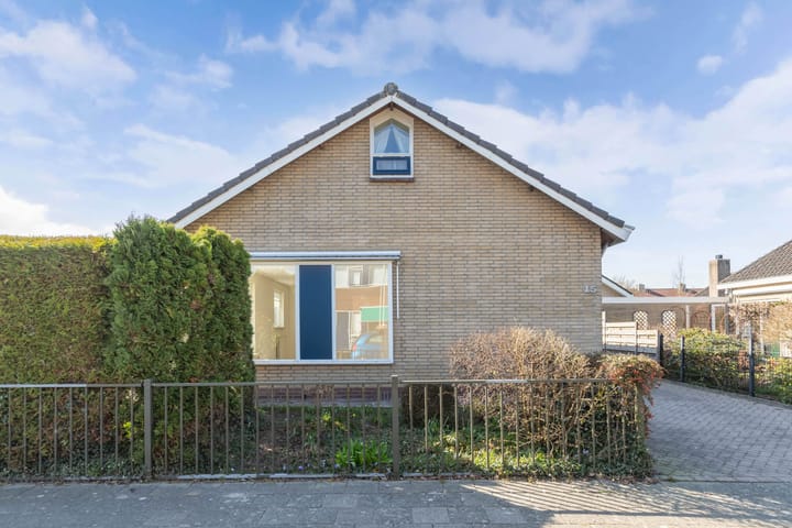 Photo 9 of Engwerd 15