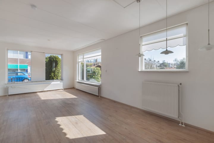 Photo 13 of Engwerd 15