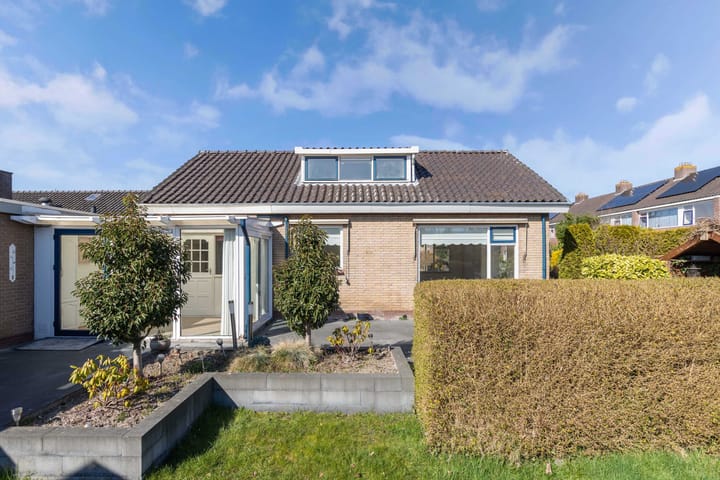 Photo 46 of Engwerd 15