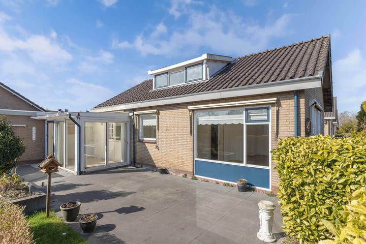 Photo 48 of Engwerd 15