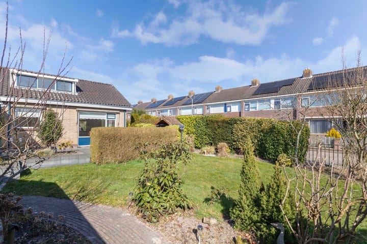 Photo 53 of Engwerd 15