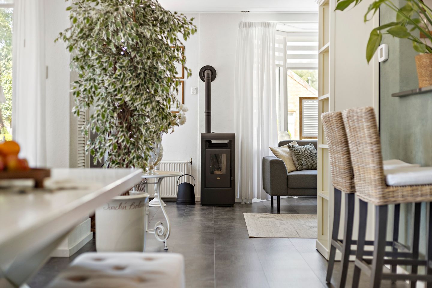 Foto 10 van Middenweg 95