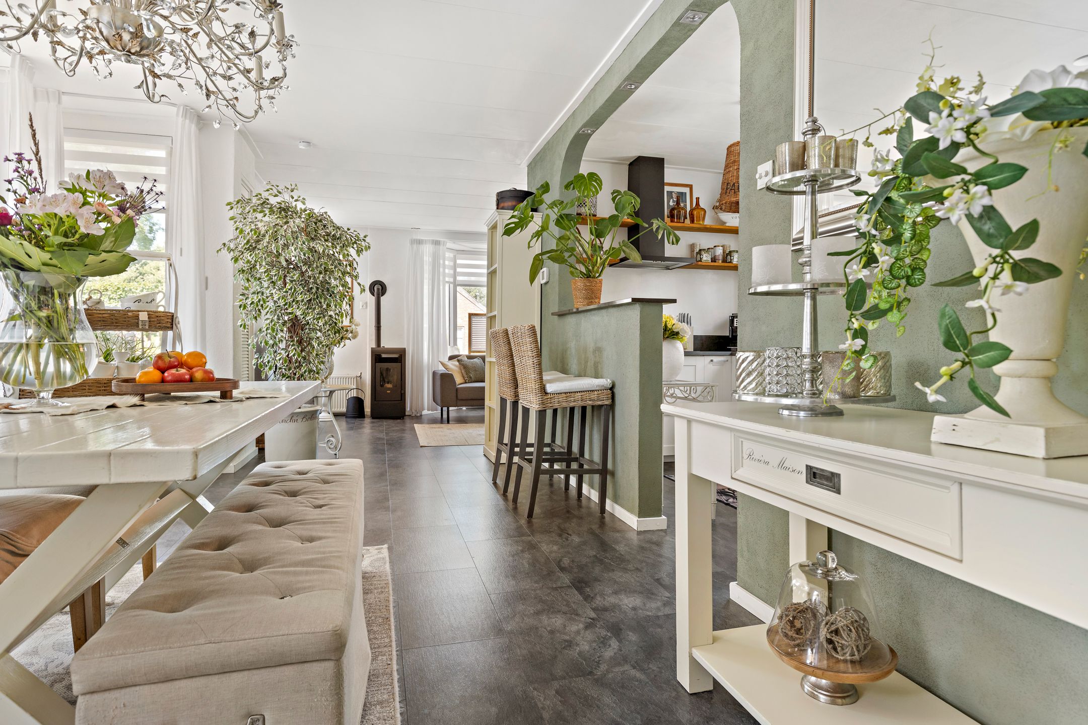 Foto 12 van Middenweg 95