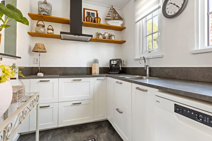 Foto 17 van Middenweg 95