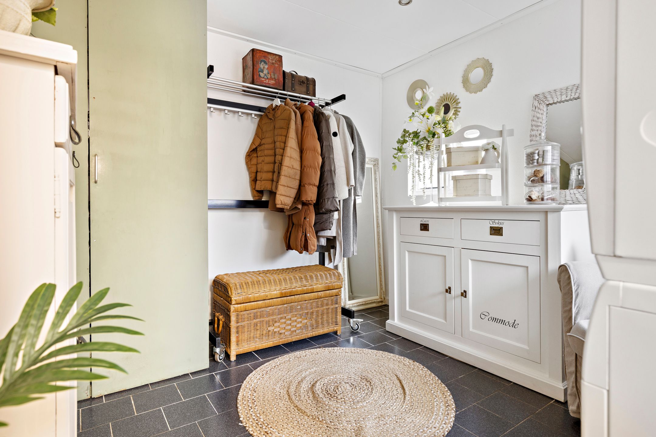 Foto 21 van Middenweg 95