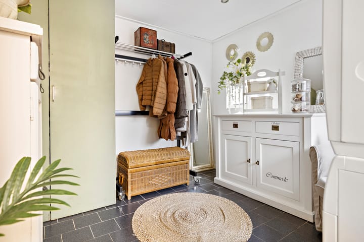 Foto 21 van Middenweg 95