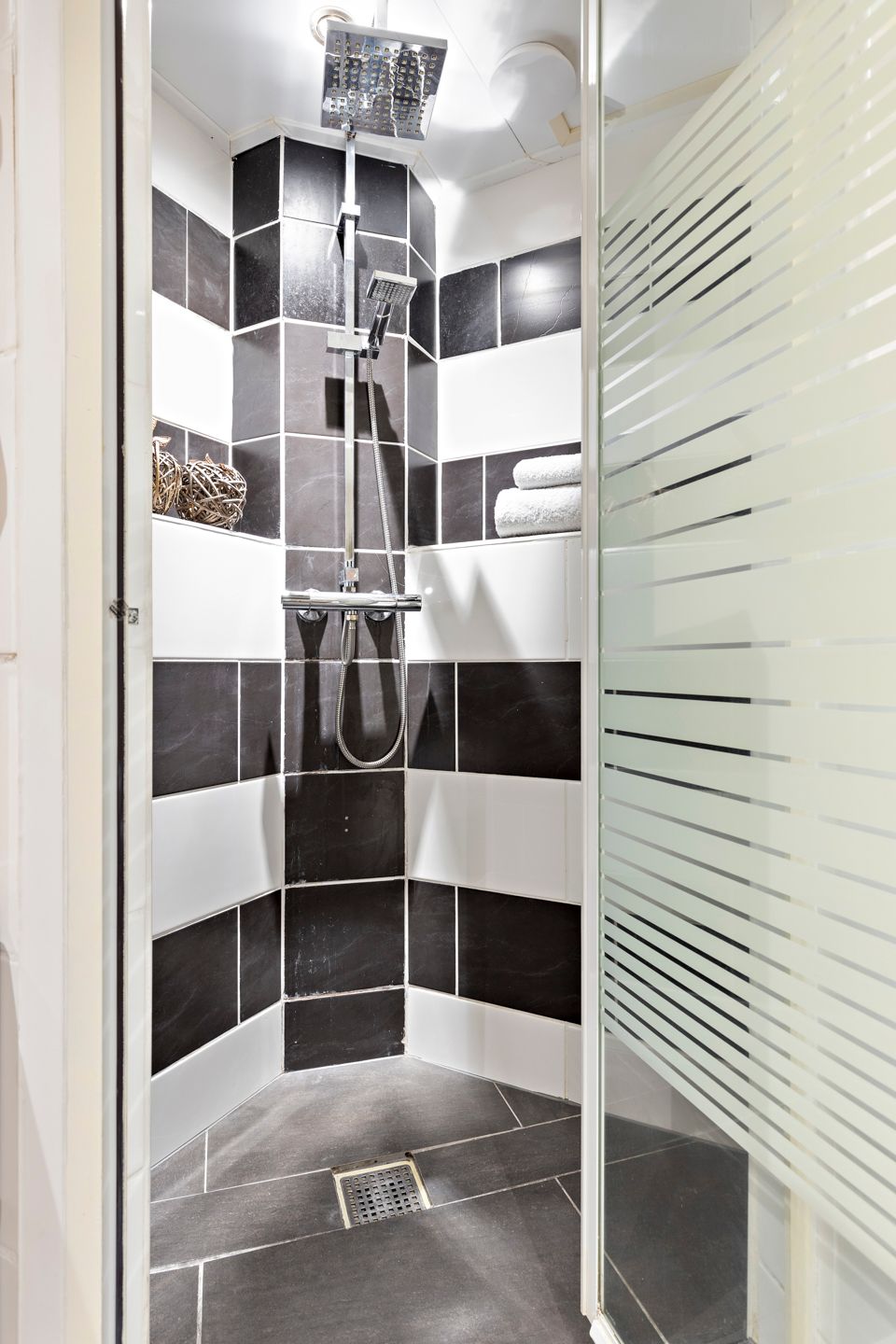 Foto 26 van Middenweg 95