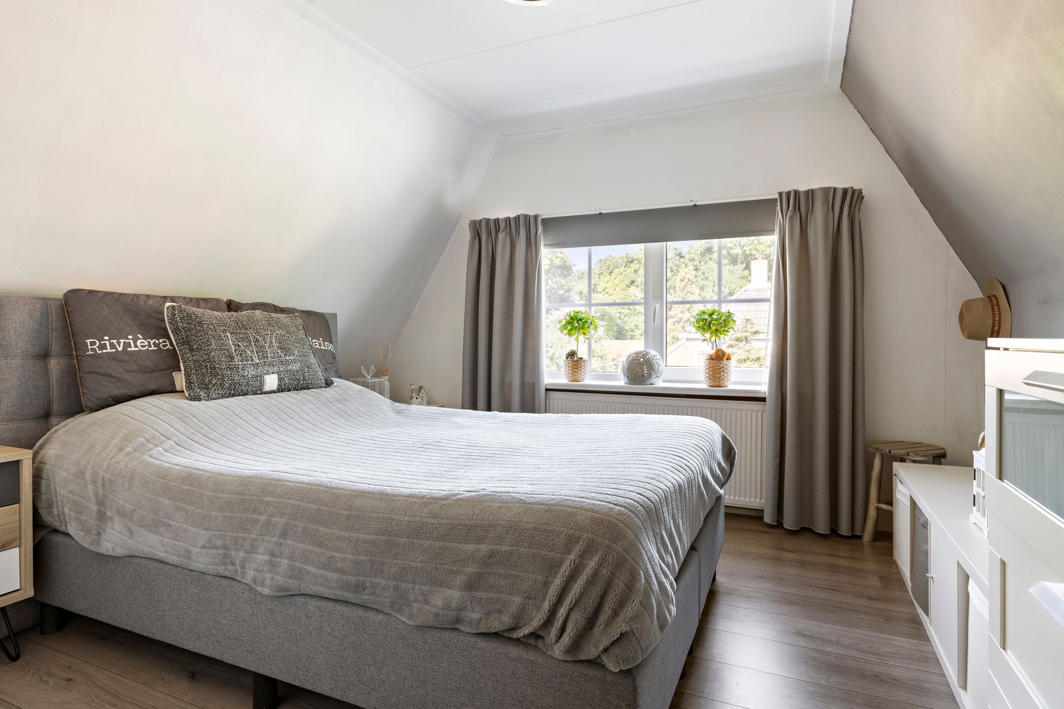 Foto 30 van Middenweg 95