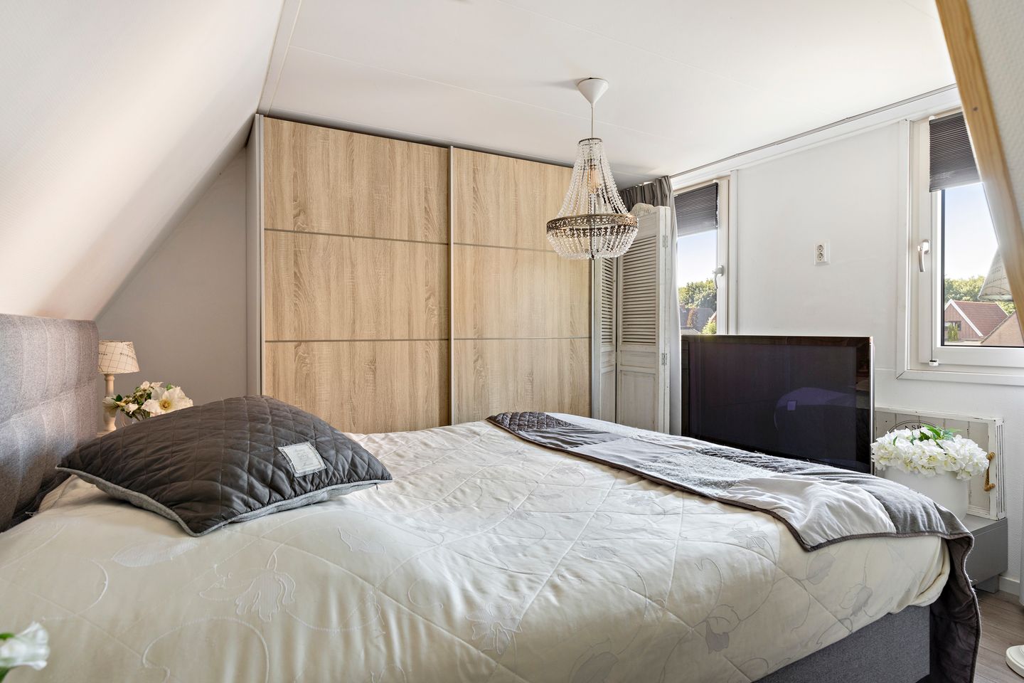 Foto 34 van Middenweg 95