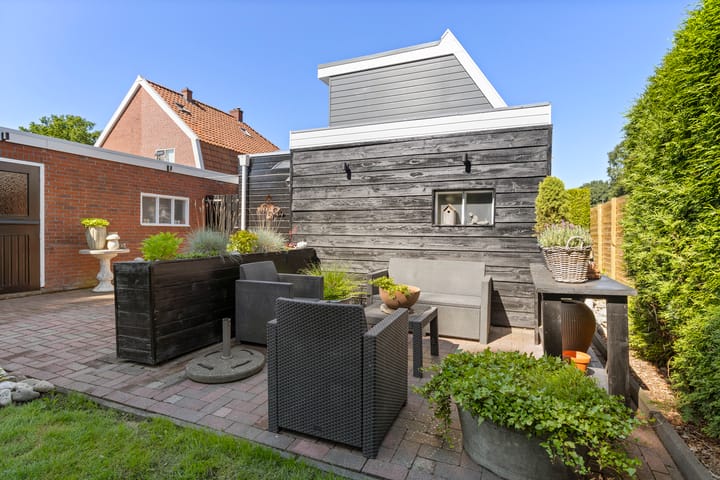 Foto 43 van Middenweg 95