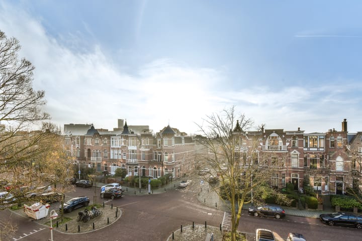 Foto 7 van Johan van Oldenbarneveltlaan 31-G