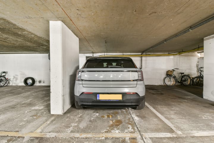 Foto 25 van Johan van Oldenbarneveltlaan 31-G