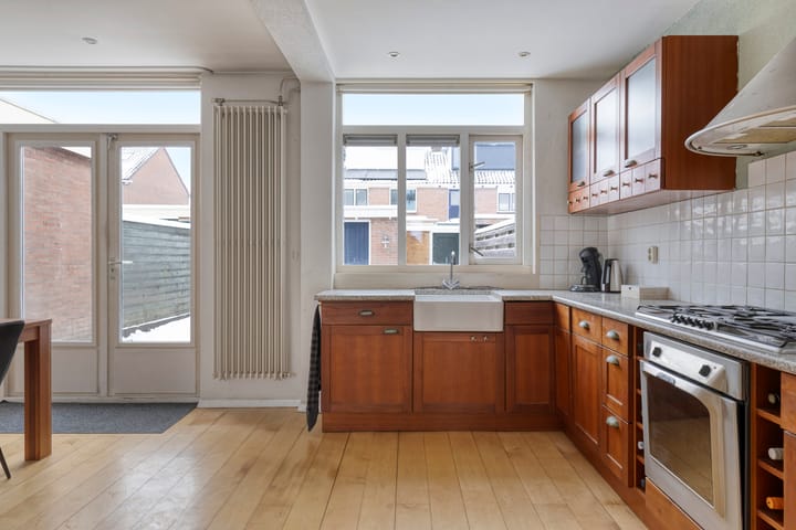 Foto 15 van Florastraat 33