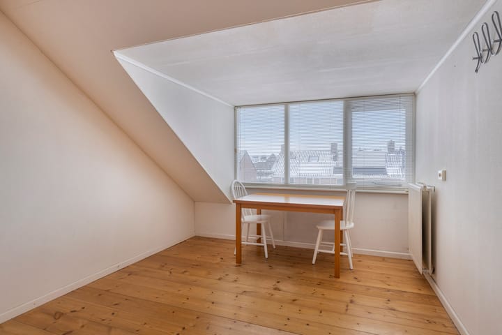 Foto 18 van Florastraat 33