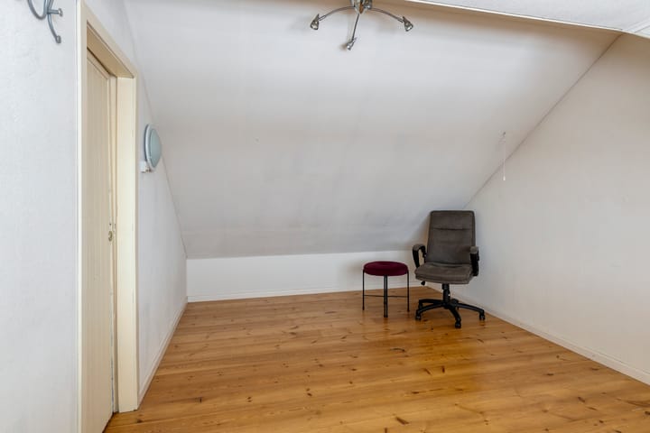 Foto 19 van Florastraat 33