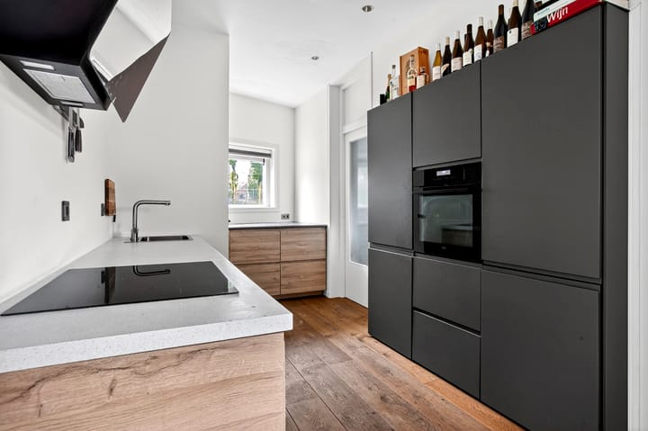 Foto 18 van Eerste kade 83