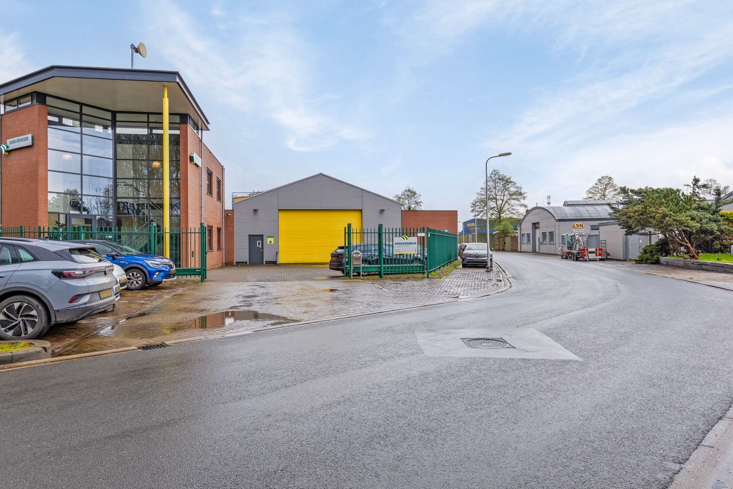 Bekijk foto 1 van Petroleumhavenstraat 5