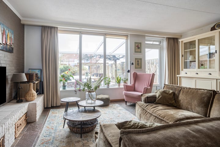 Foto 12 van Bergeraclaan 57