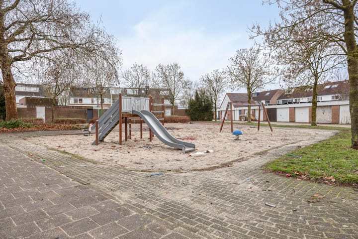 Foto 48 van Bergeraclaan 57