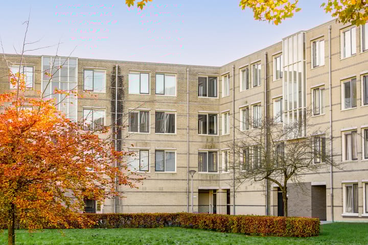 Foto 4 van J.T.P. Bijhouwerhof 65