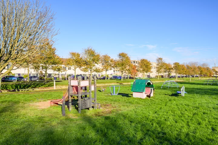 Foto 19 van J.T.P. Bijhouwerhof 65