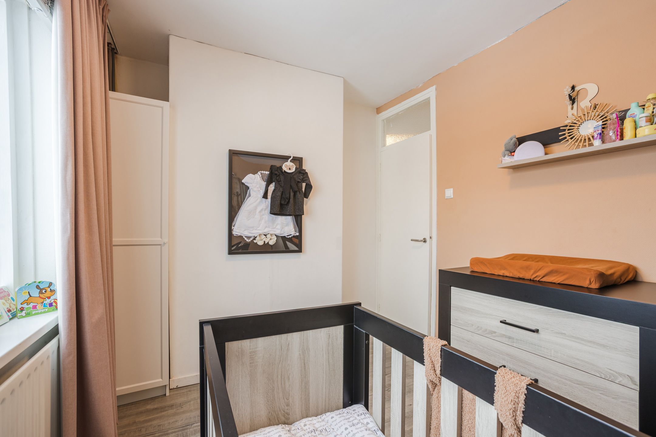 Photo 27 of Weigeliastraat 2