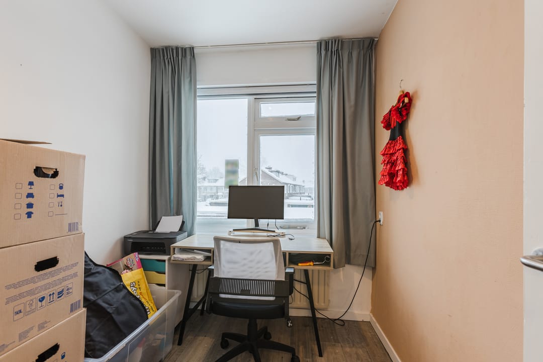 Photo 28 of Weigeliastraat 2