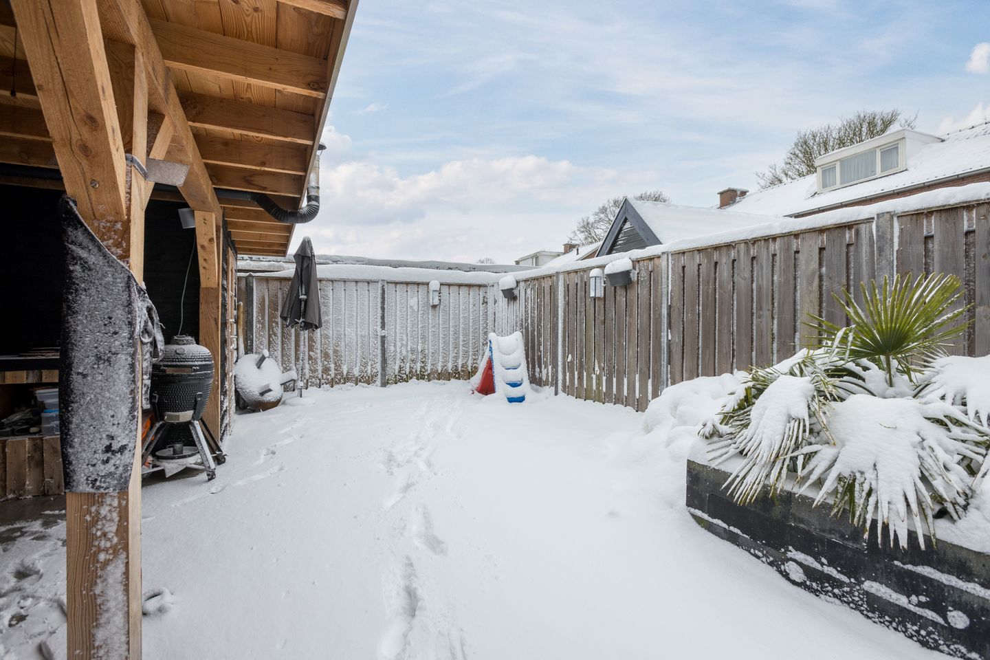 Photo 44 of Weigeliastraat 2