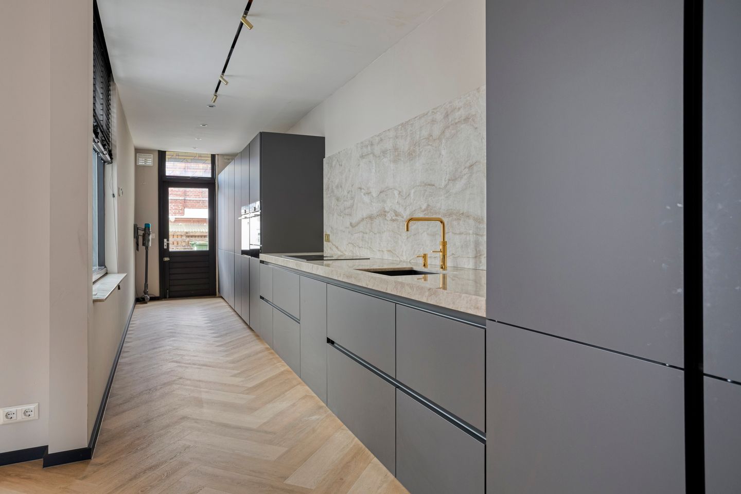 Foto 5 van Antwerpsestraatweg 203