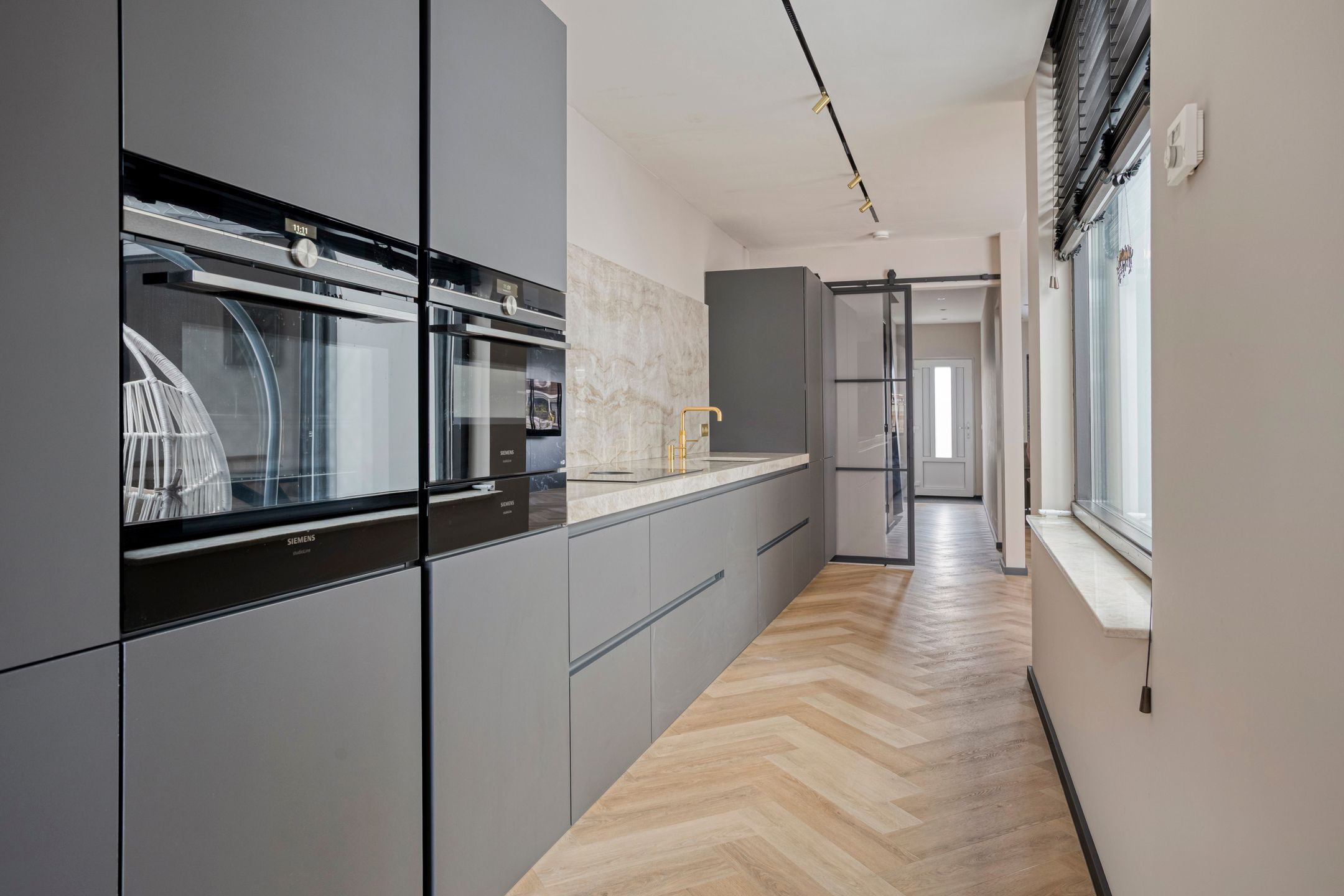 Foto 18 van Antwerpsestraatweg 203