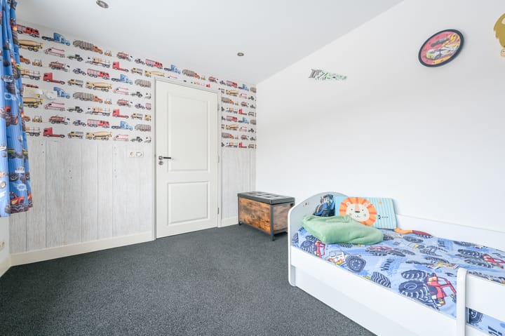 Foto 24 van Veldstraat 11