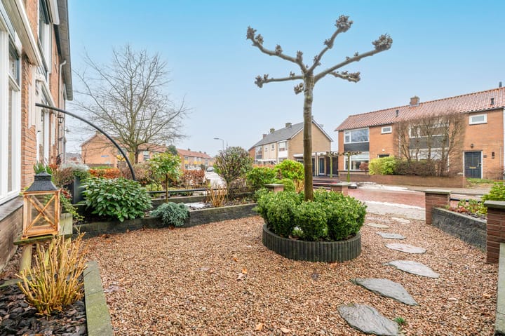 Foto 43 van Veldstraat 11