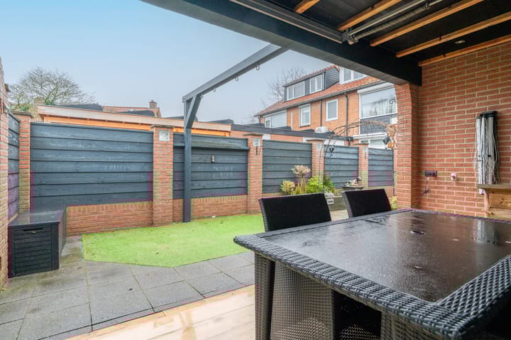 Foto 38 van Veldstraat 11